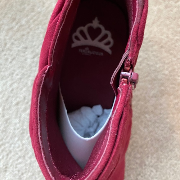 Fergalicious Berry Heeled Boots - Picture 6 of 6